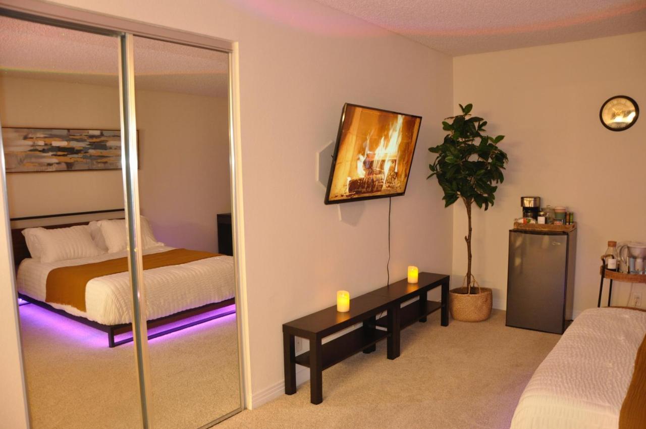 Private & Bathroom In Shared Oceanfront Home, Marina Del Rey