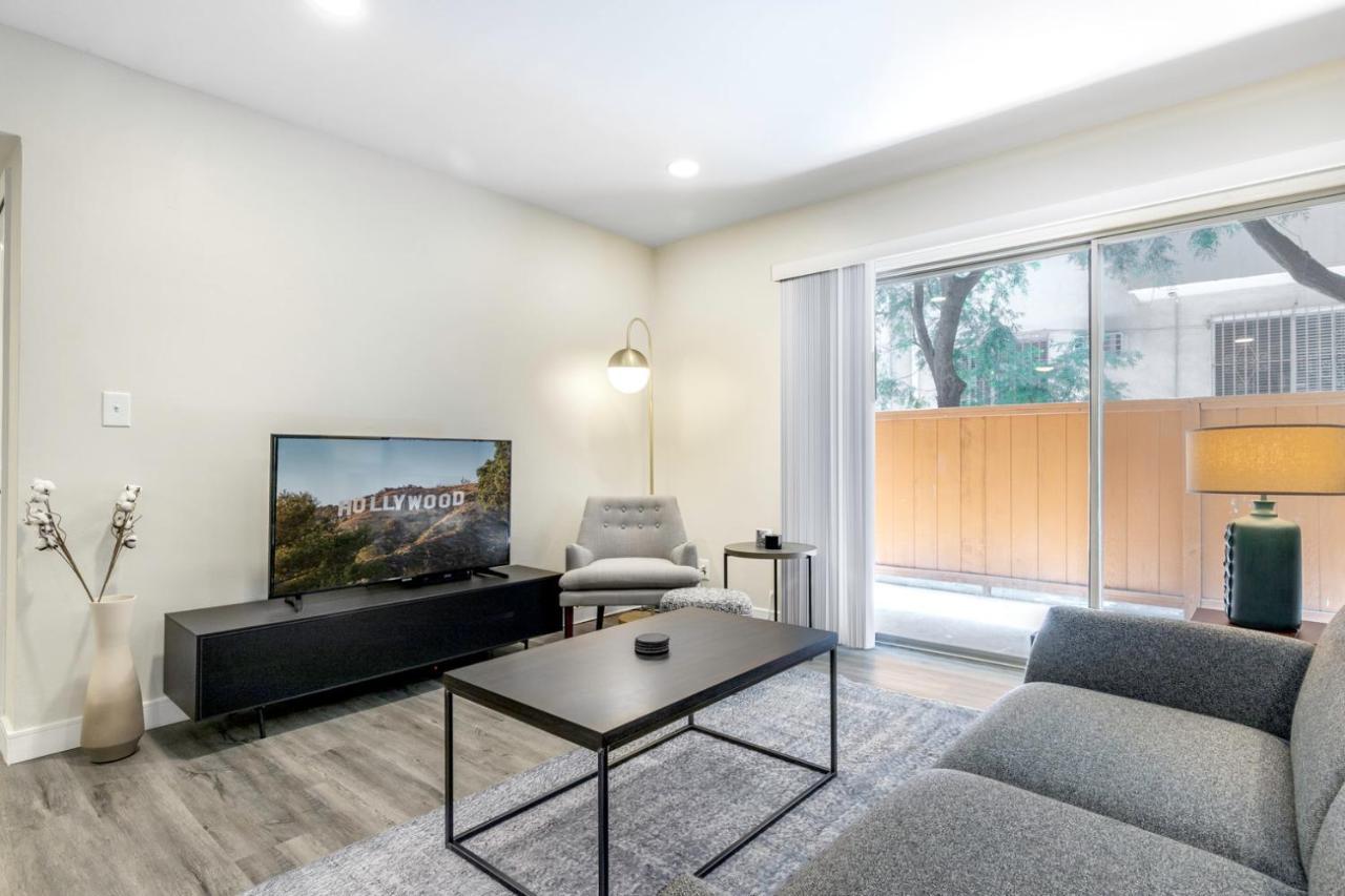 Beverly Grove 2br Nr Cedar Sinai Hospital Lax-124