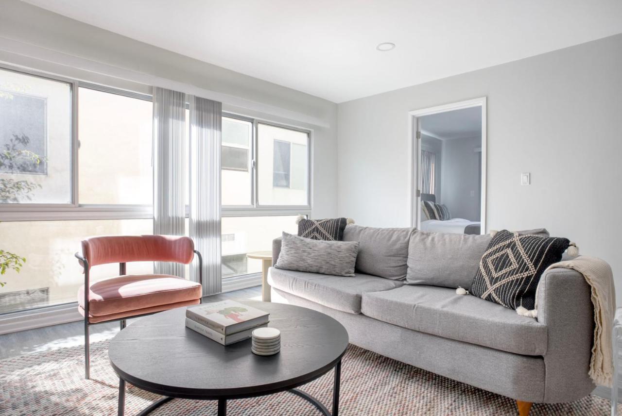 Beverly Hills 2br W Pool Wd Nr Rodeo Drive Lax-1032 Apartamento