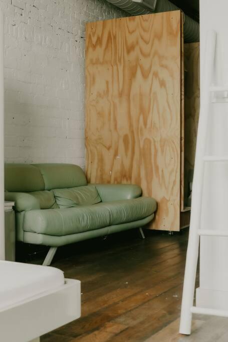 Format Stays Coliving