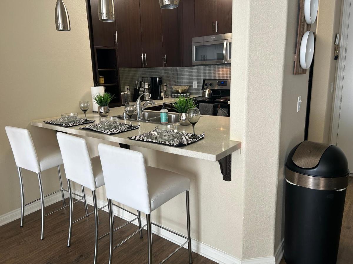 Aqua Marina Del Rey/2 Bedroom *