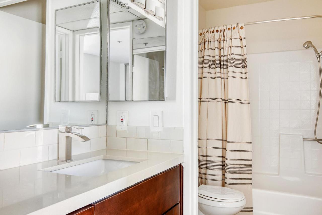 Hollywood 1br W Pool Nr Metro Restaurants Lax-510 Los Angeles