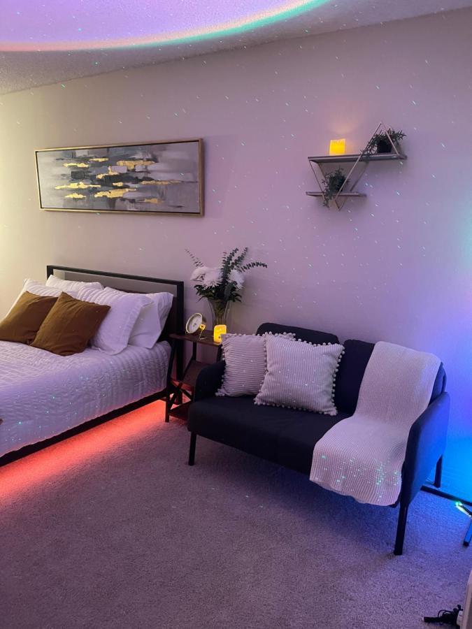 Private & Bathroom In Shared Oceanfront Home, Marina Del Rey Los Angeles