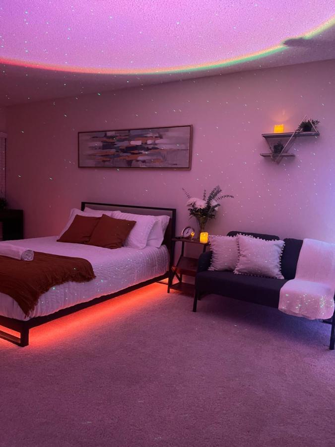 Private & Bathroom In Shared Oceanfront Home, Marina Del Rey Homestay *