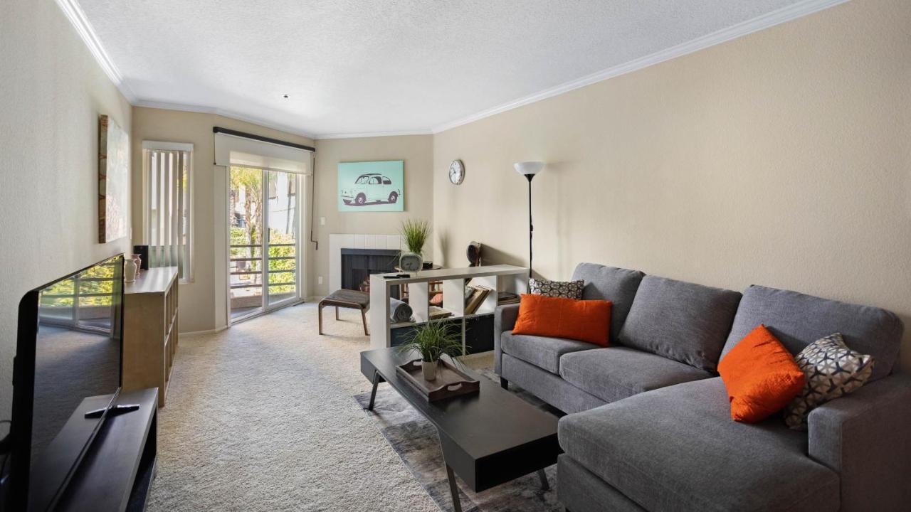Apartment Luxury, Hollywood Walk Of Fame Los Angeles