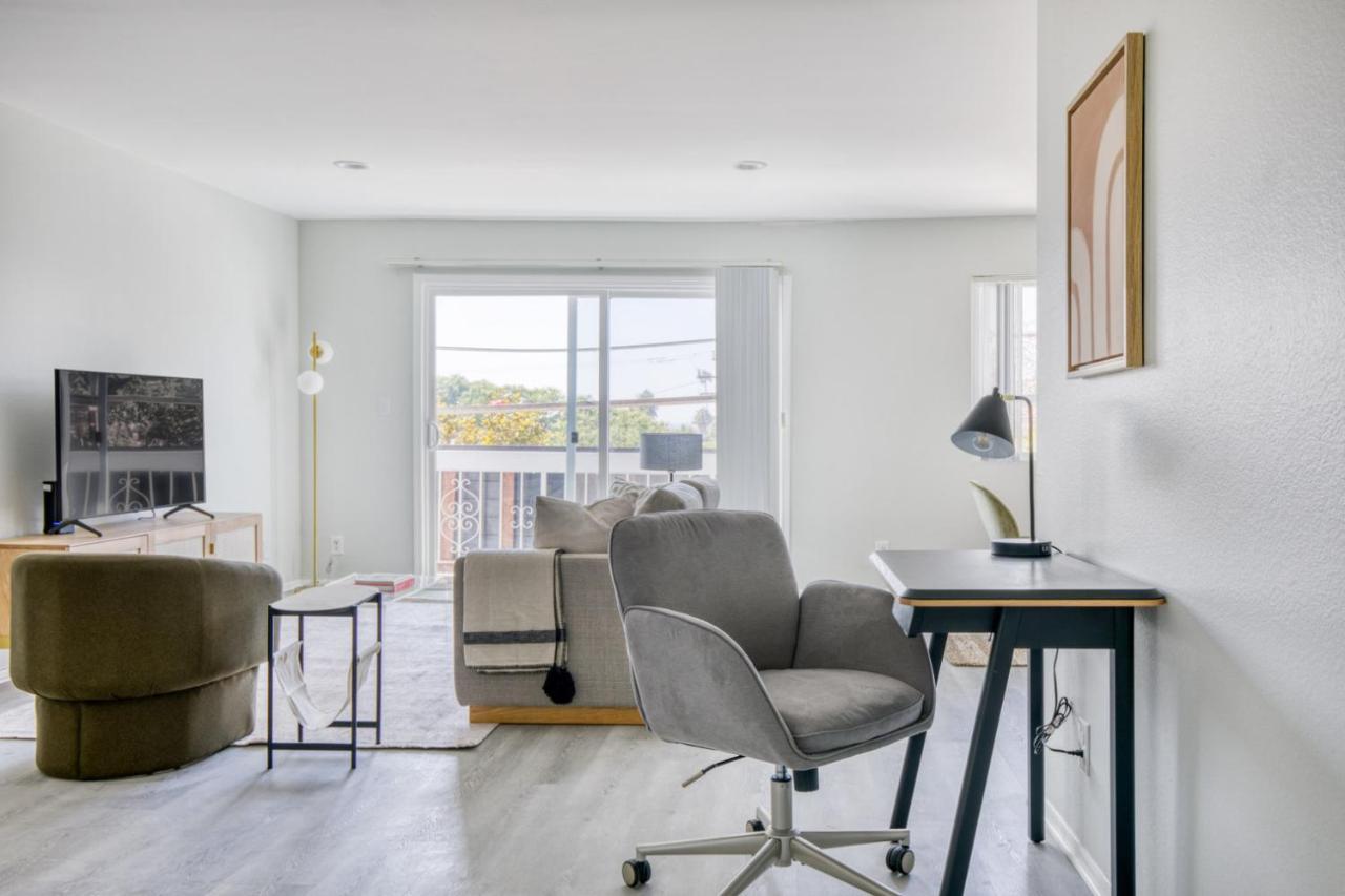 Apartment Beverly Hills 2br Nr The Grove Rodeo Shopping Lax-520 *