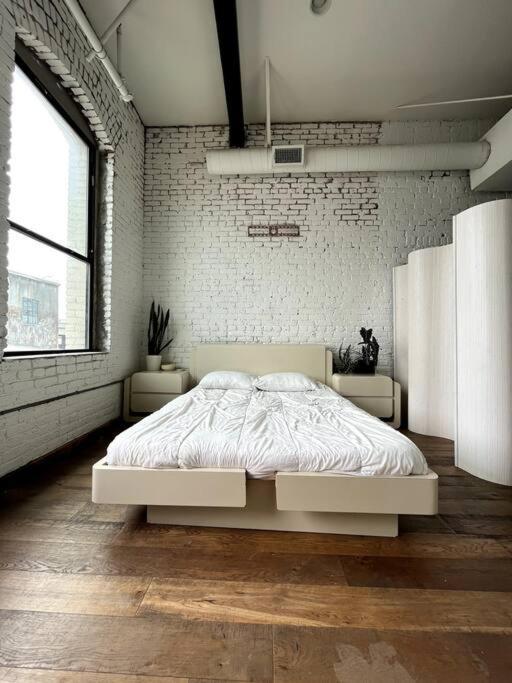 Apartment Format Stays Coliving