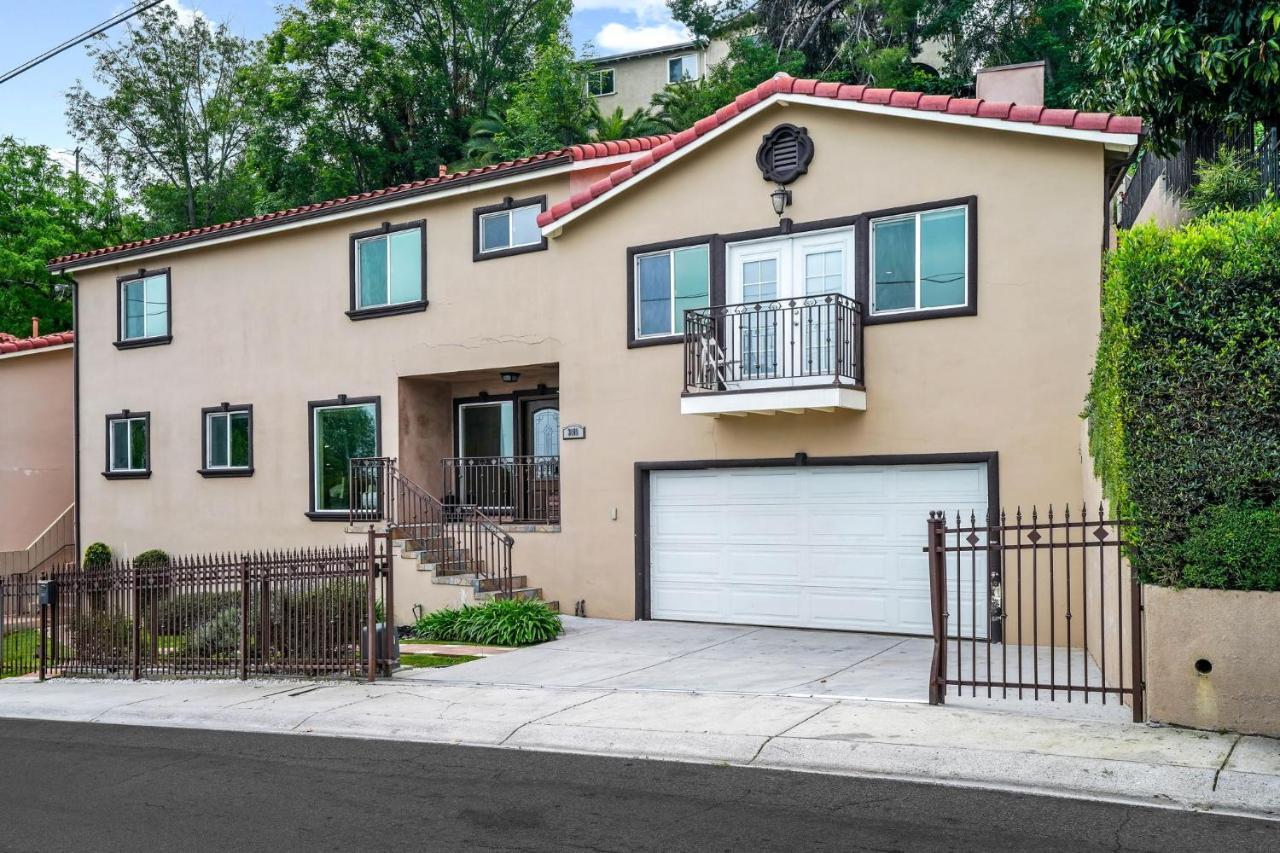Casa de férias City Terrace House Only Minutes From Down Town La *
