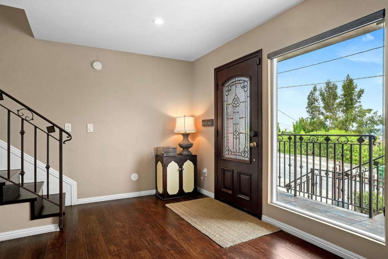 Casa de férias City Terrace House Only Minutes From Down Town La