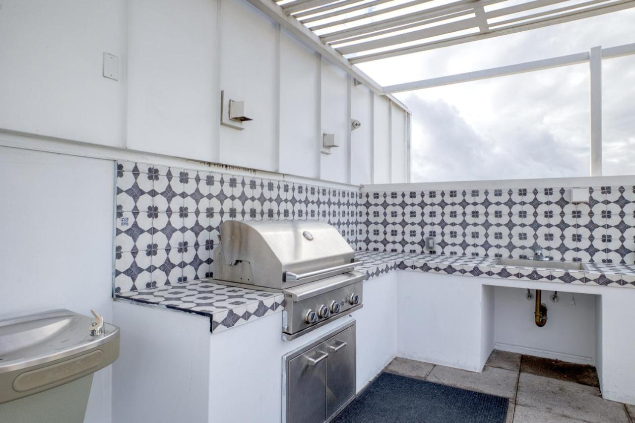 Marina Del Rey 2br W Gym Pool Nr 405 Lax-1006 Los Angeles