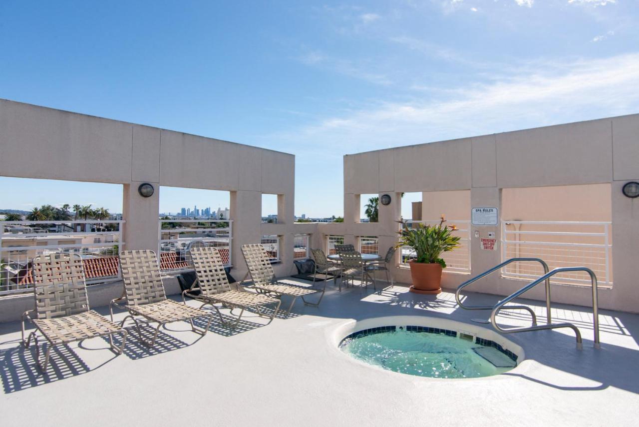 Hollywood 1br W Gym Pool Nr Sunset Lax-55 Los Angeles