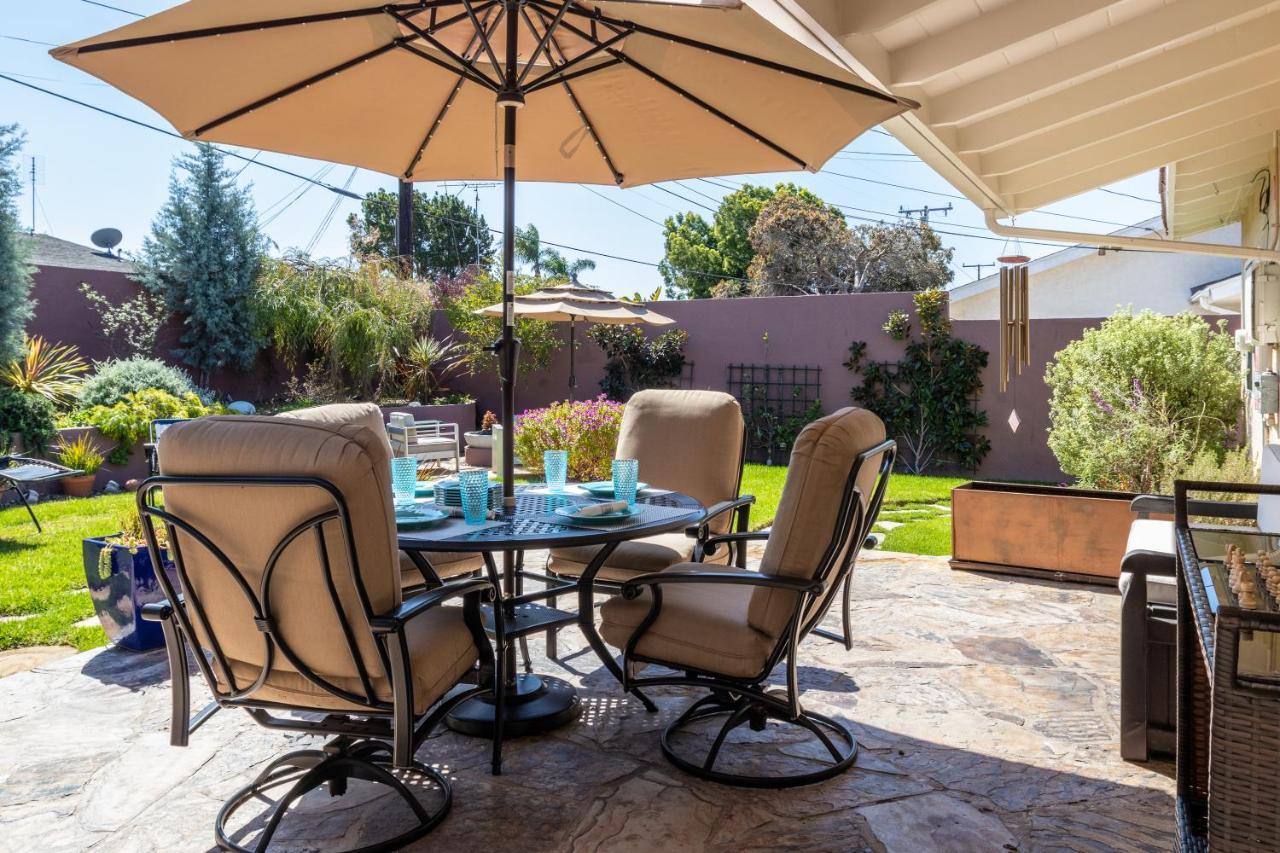Stunning, Quiet Pvt Luxe Home! King Bed, Jacuzzi, Fire Pit, Bbq! Beautiful! Villa Los Angeles