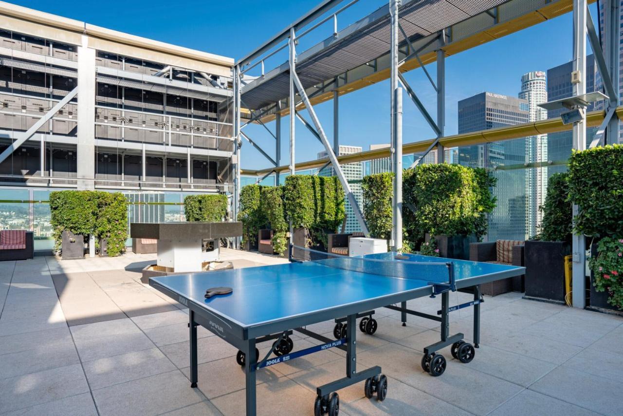 Apartment Downtown 2br W Pool Gym Wd Nr Convention Center Lax-1040