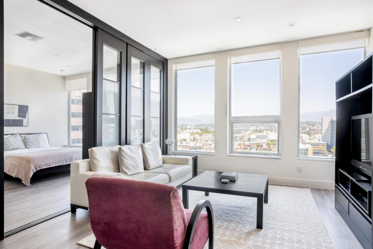 Downtown 2br W Pool Gym Wd Nr Convention Center Lax-1040