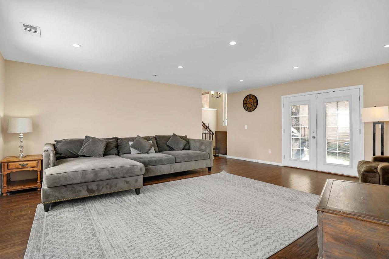 City Terrace House Only Minutes From Down Town La