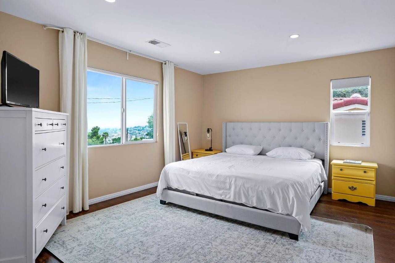 Casa de férias City Terrace House Only Minutes From Down Town La Los Angeles
