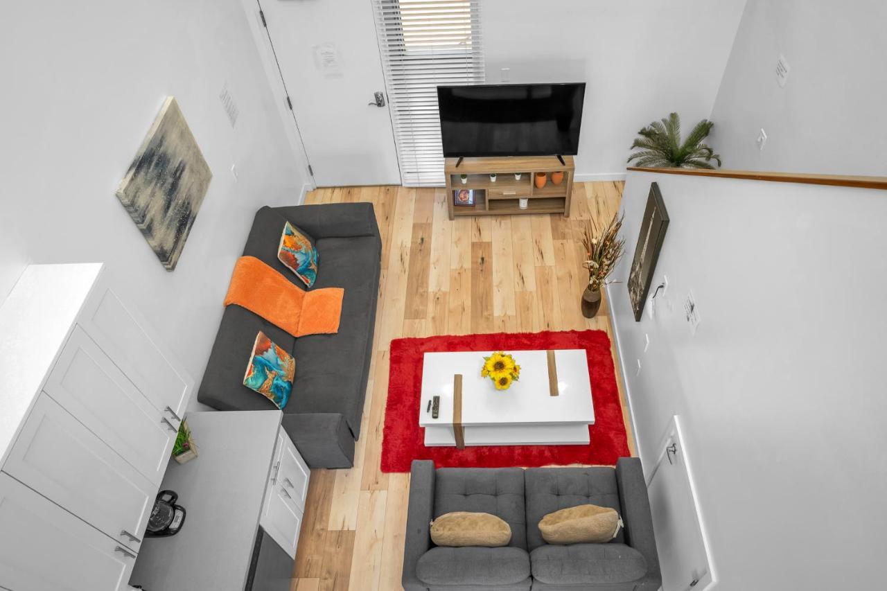 Cozy Oasis Near Griffith Observatory Apartment Los Angeles