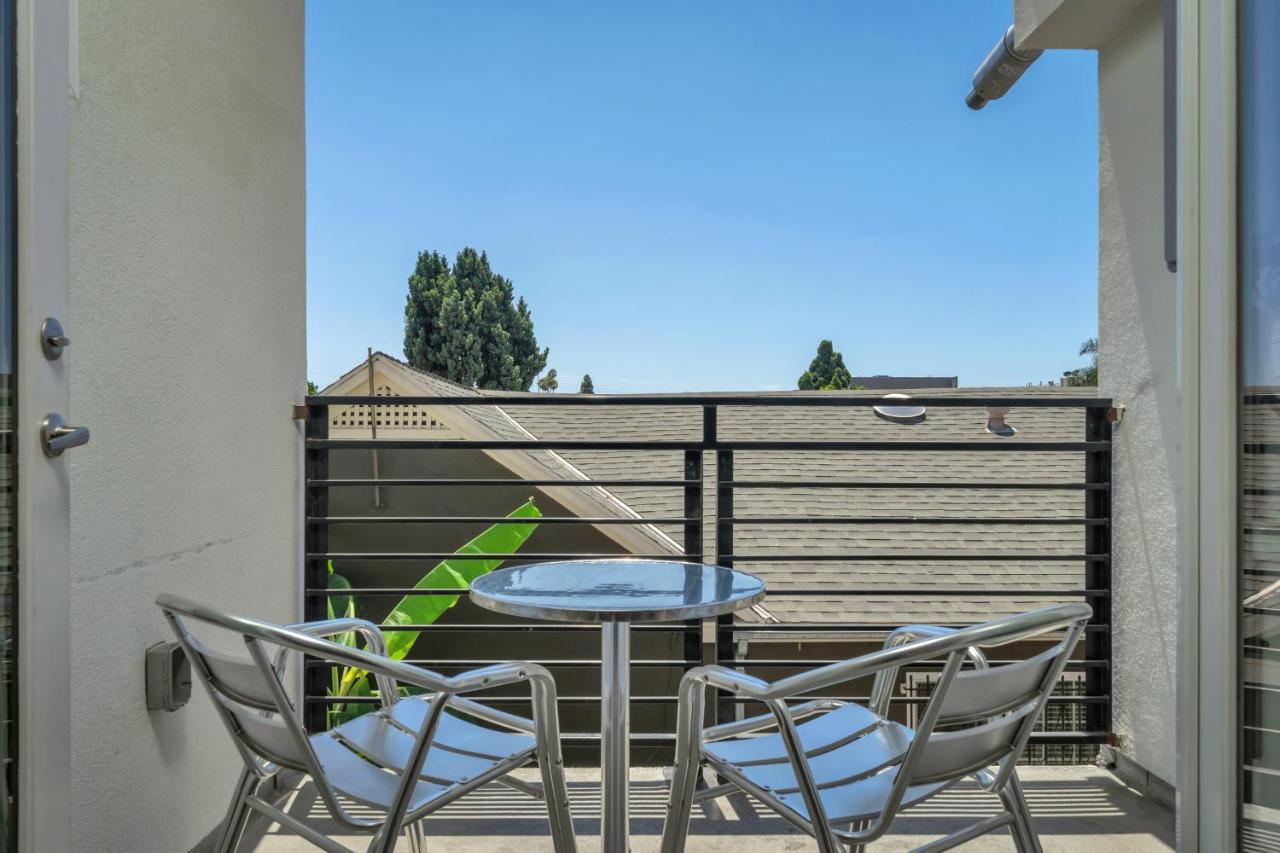 Apartment Cozy Oasis Near Griffith Observatory *