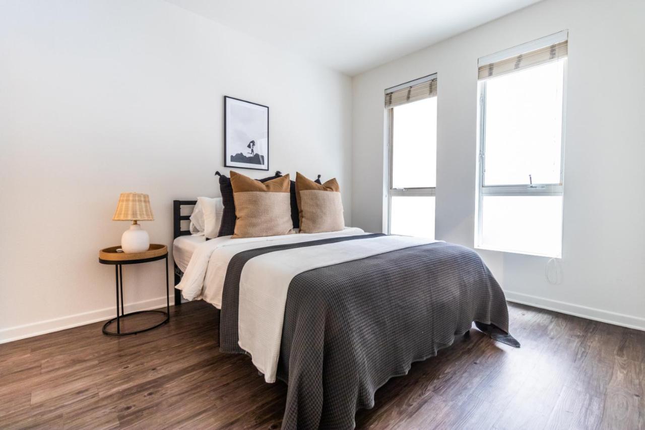 Apartment Spacious 2br Near Santa Monica Beach, Walk Everywhere!