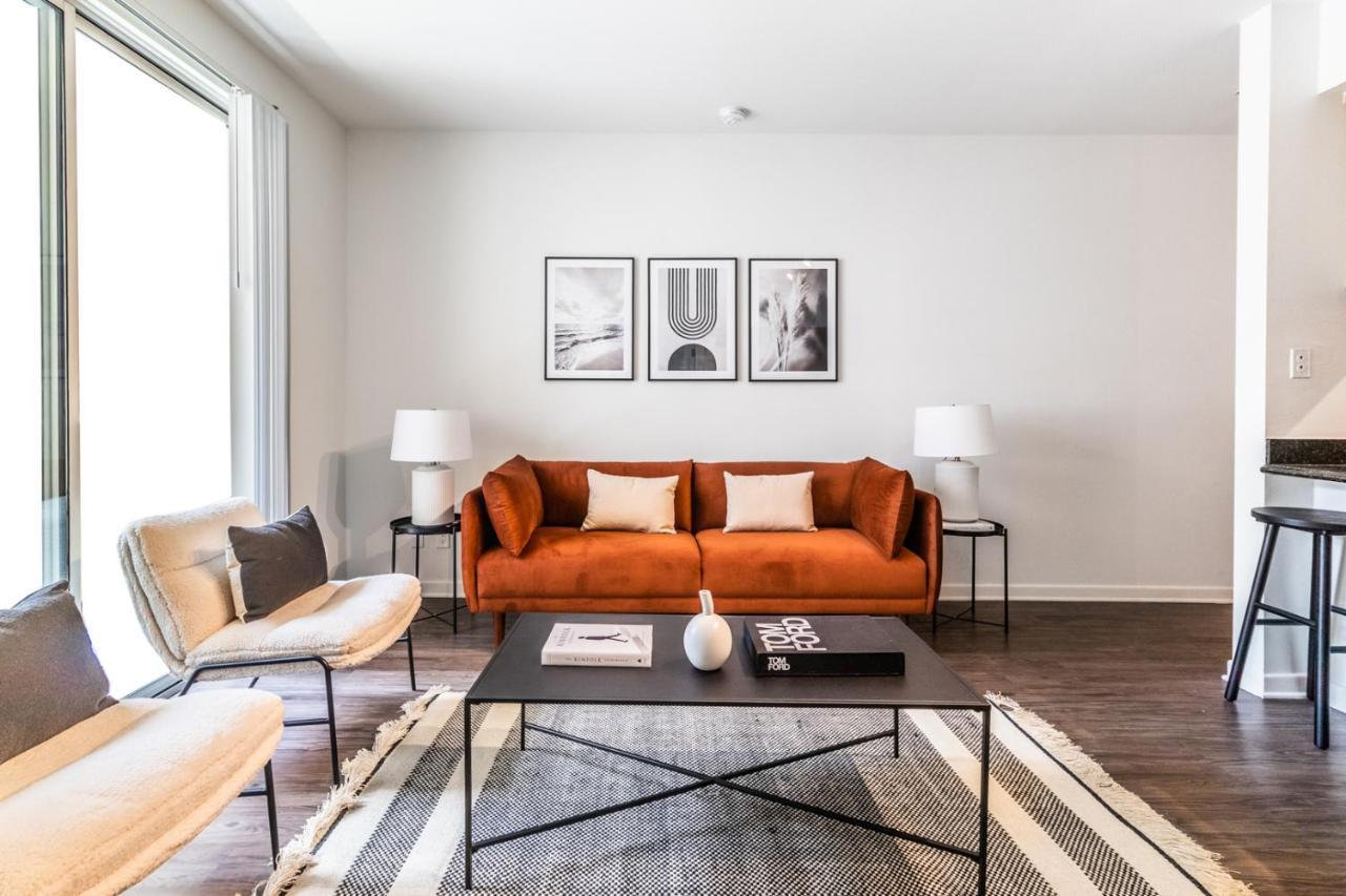Spacious 2br Near Santa Monica Beach, Walk Everywhere! * Los Angeles