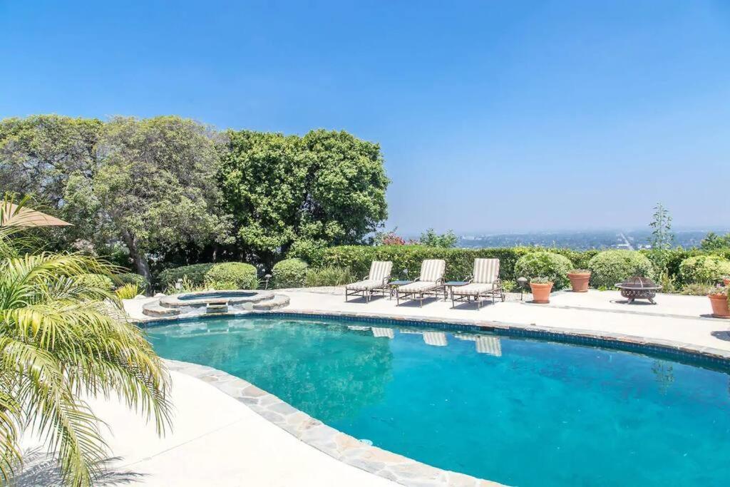 Amazing View-pool-spa Near Universal & Beverly Hills Villa *
