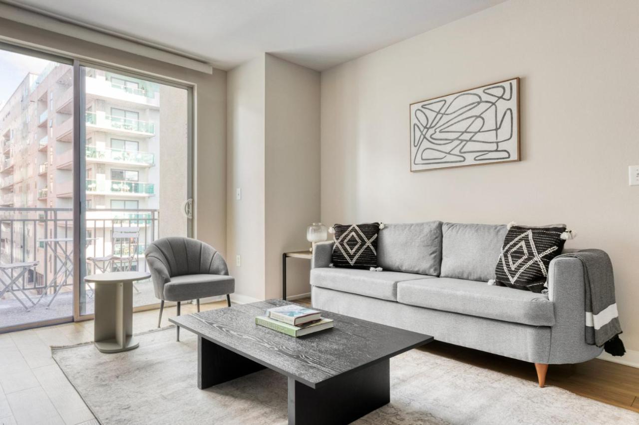 Downtown 1br W Pool Wd Gym Nr 7th St Metro Lax-605 Apartment Los Angeles