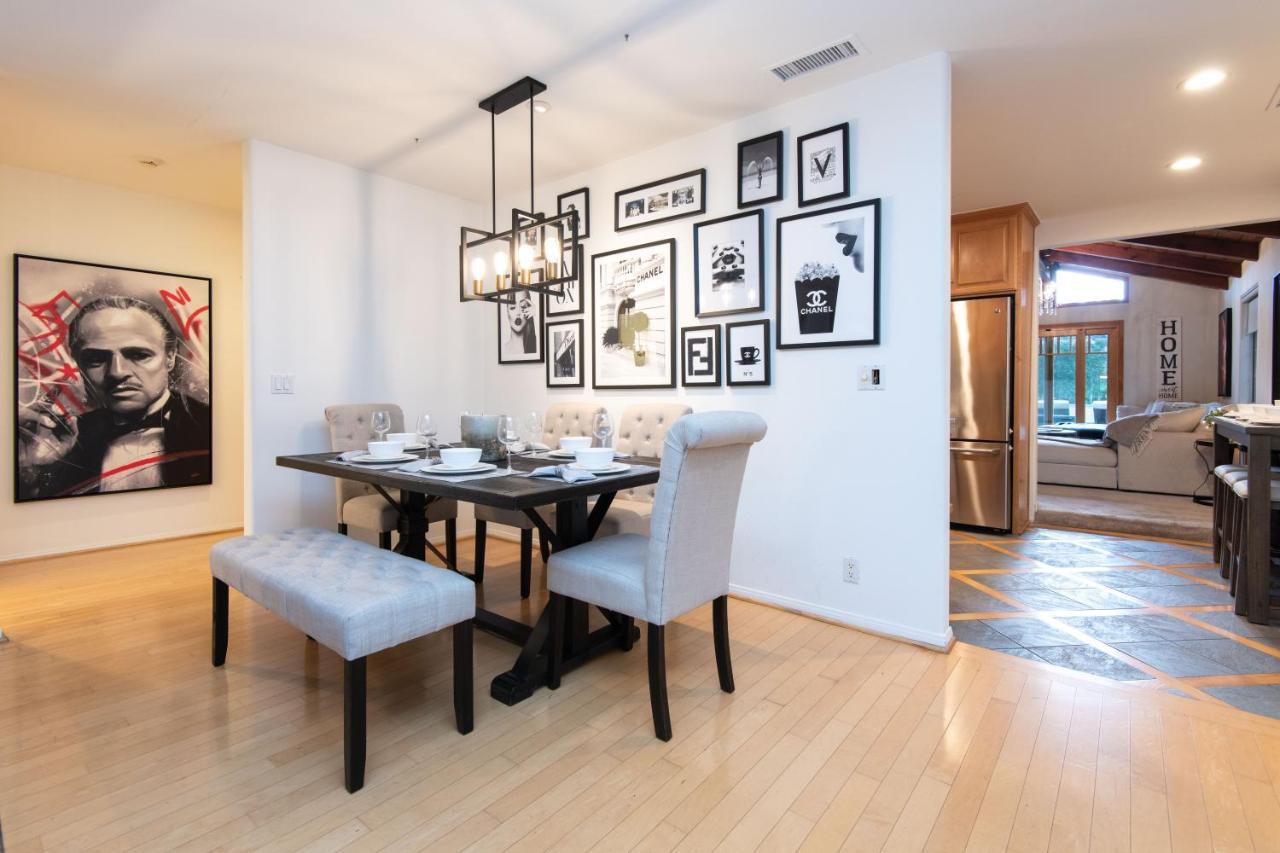 Woodland Hills Paradise Style Holiday home Los Angeles