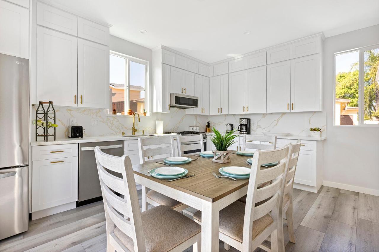 Guest house Adorable 3 Bedroom With Jacuzzi &