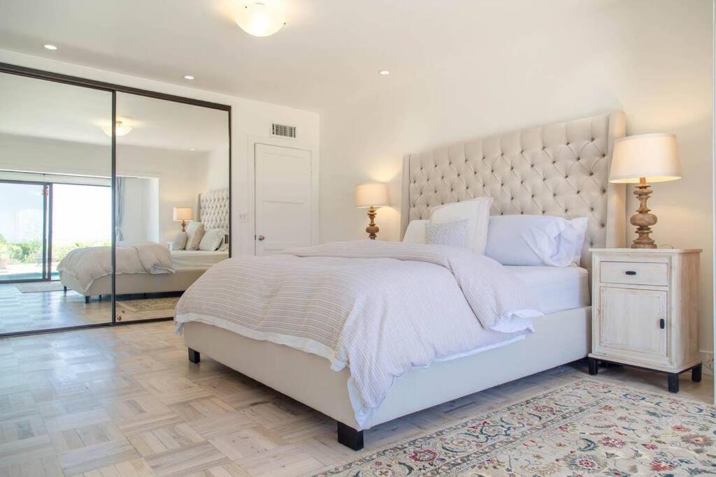 Villa Amazing View-pool-spa Near Universal & Beverly Hills *
