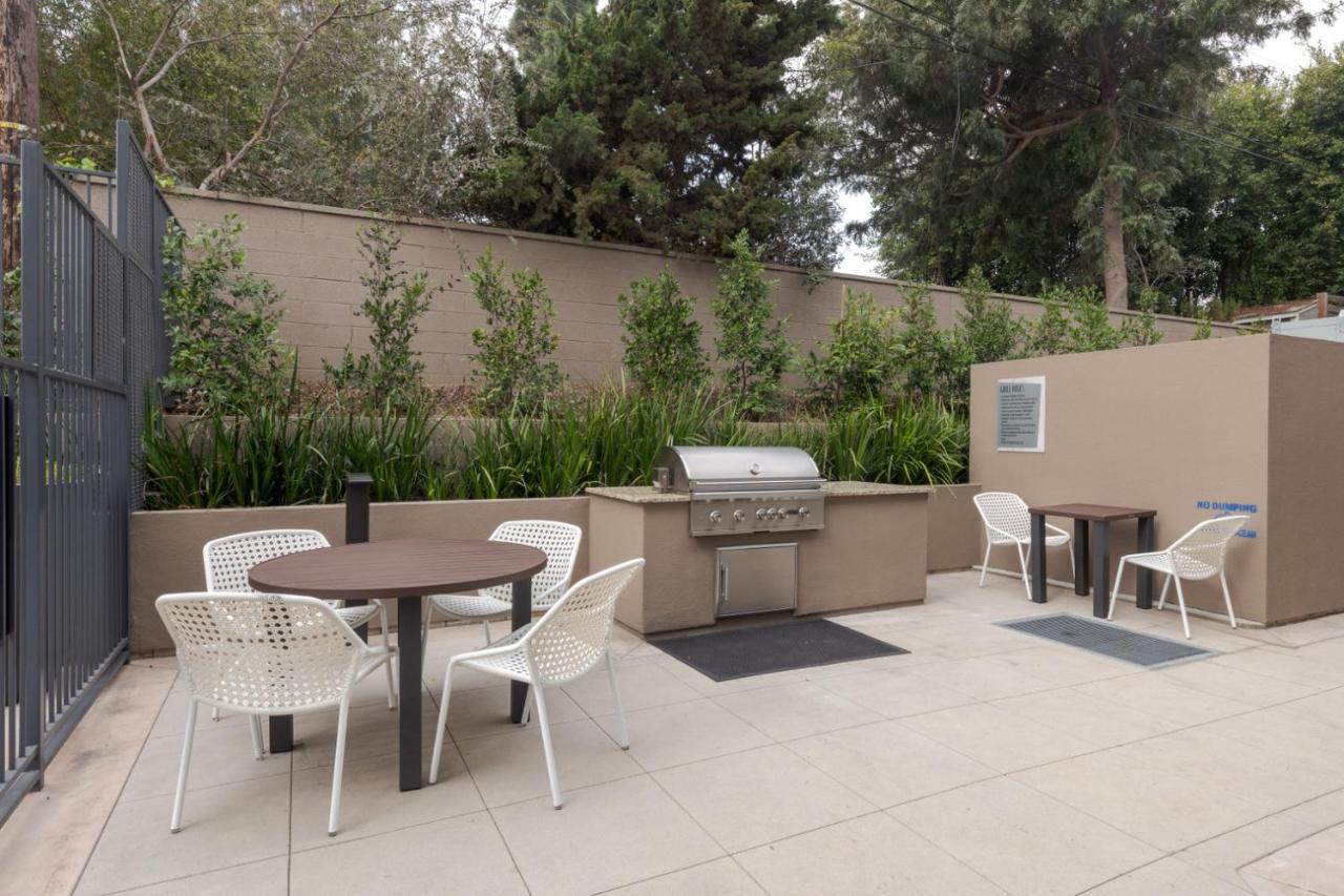 Apartment Westchester 1br W Pool Gym Nr Lax Lax-241