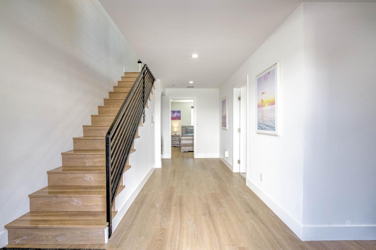 Modern In * Los Angeles