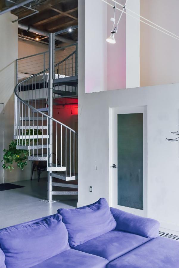Downtown La 2 Story Artist Loft With Views Los Angeles