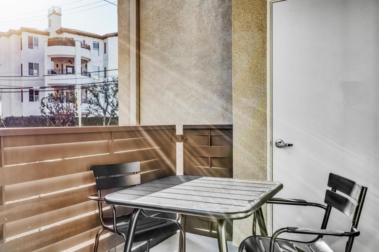 1br W Gym Lounge Wd Nr Wf Tj Lax-573