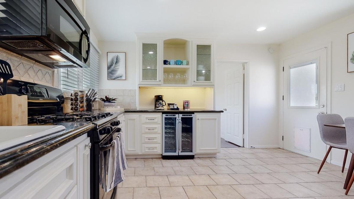 Casa de férias Private 4br Near Lax & Beaches Playa Vista *