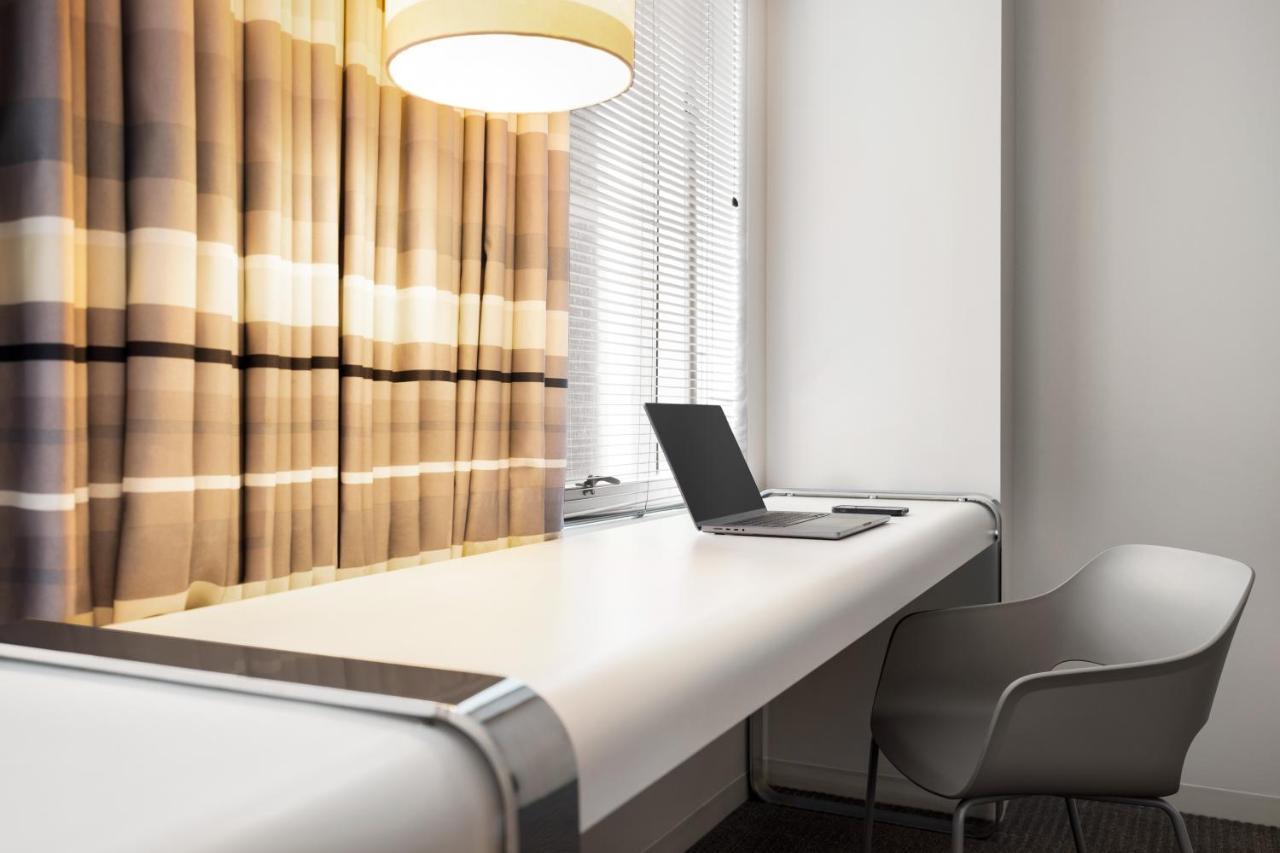The Delphi 4* Los Angeles