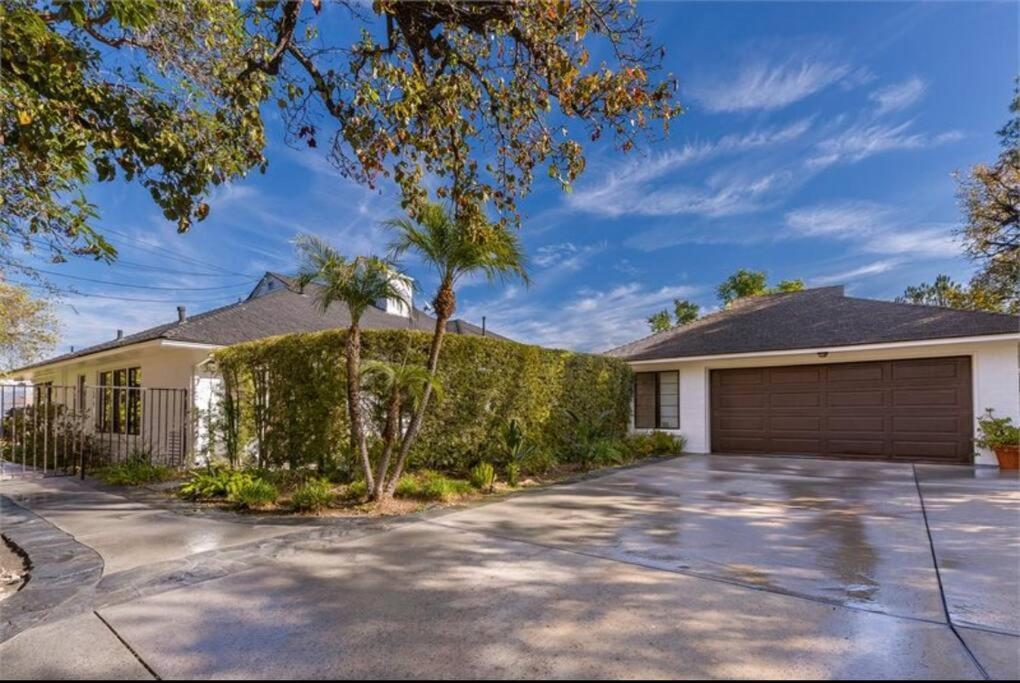 Villa Amazing View-pool-spa Near Universal & Beverly Hills