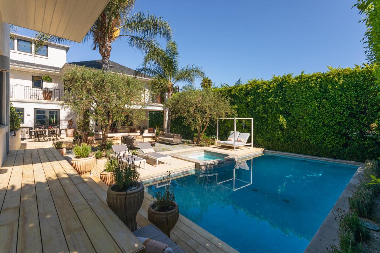 Villa Runyon Canyon Botanical Oasis *