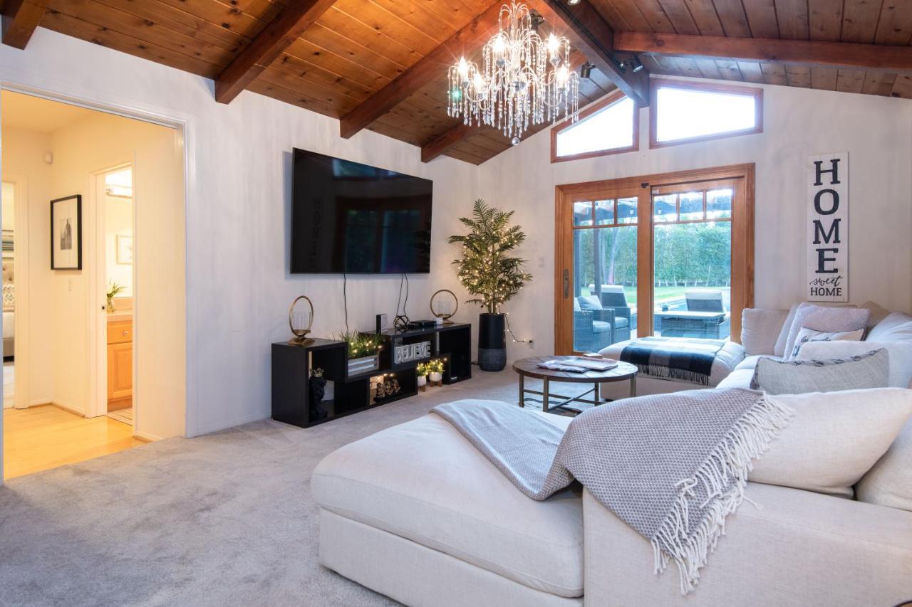 Holiday home Woodland Hills Paradise Style