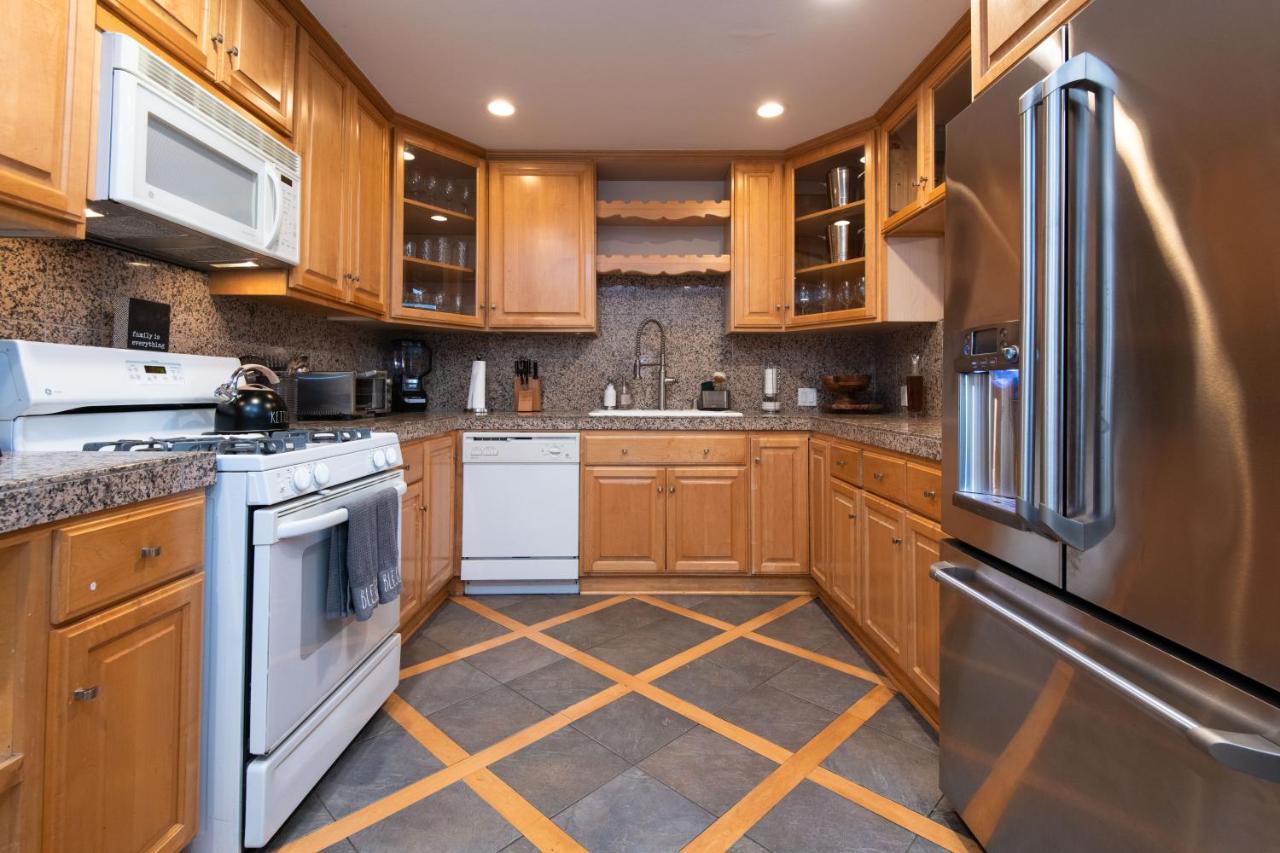 Woodland Hills Paradise Style Holiday home Los Angeles