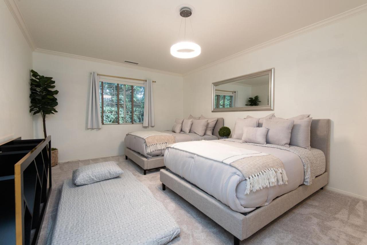 Holiday home Woodland Hills Paradise Style