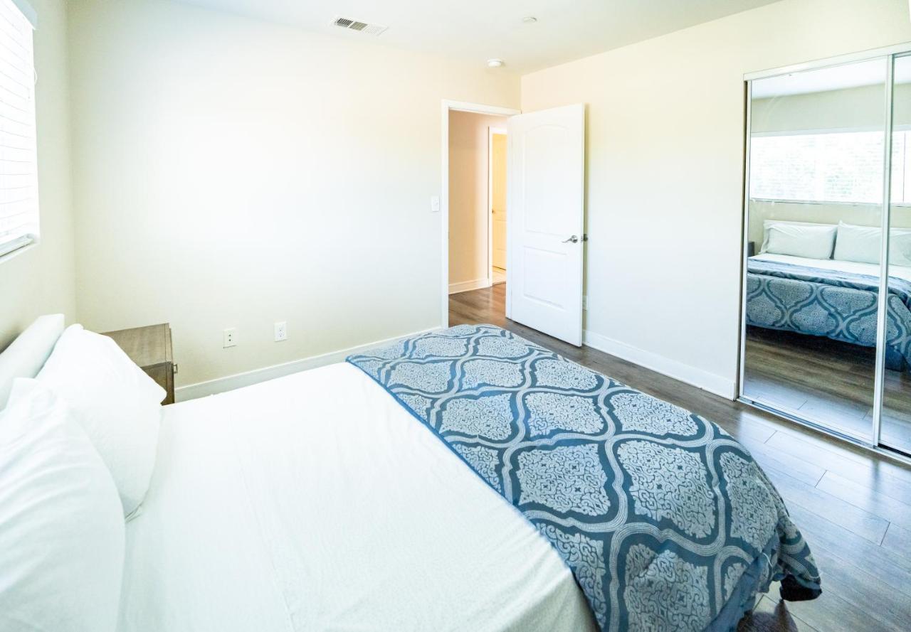 Apartment Large Sleeps 10 Near Downtown Angeles *