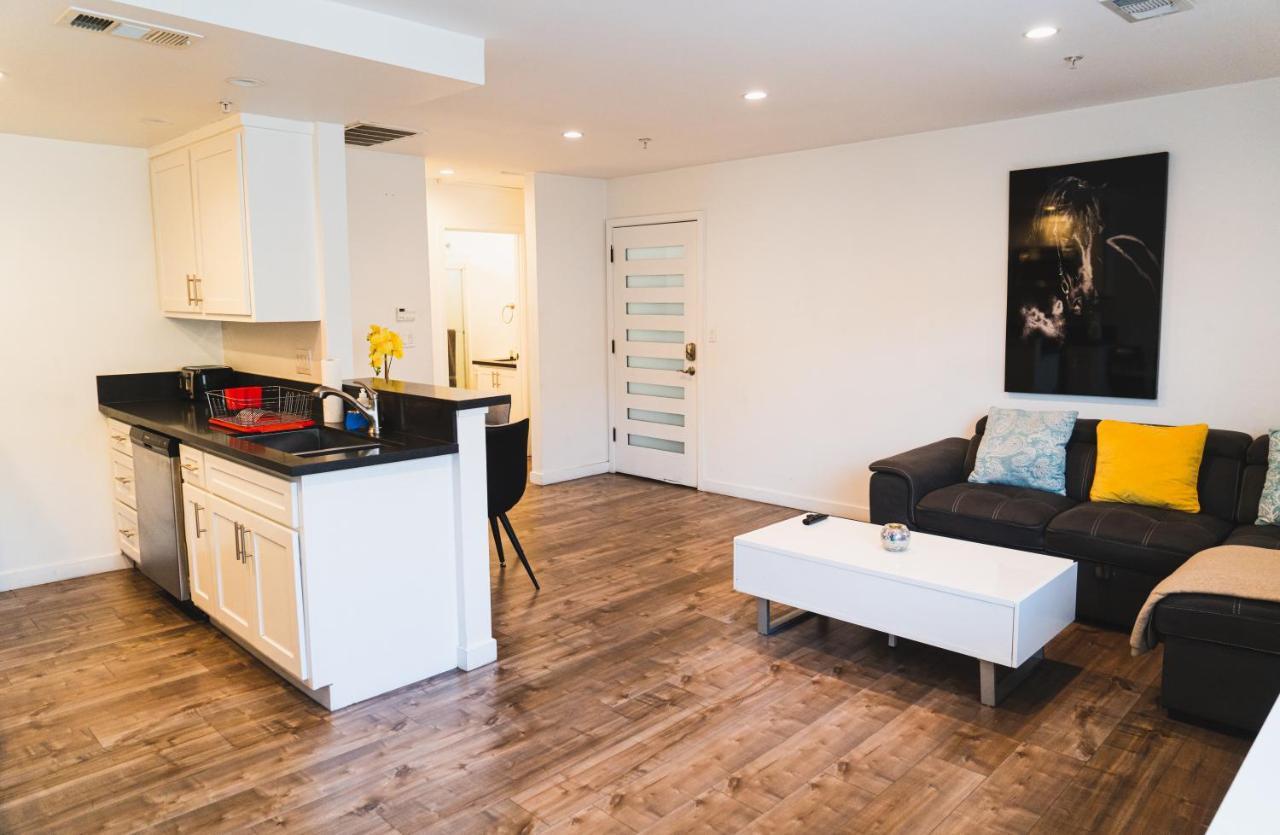 Apartment Cozy Koreatown 1 Bedroom Modern Furnished Free Parking *
