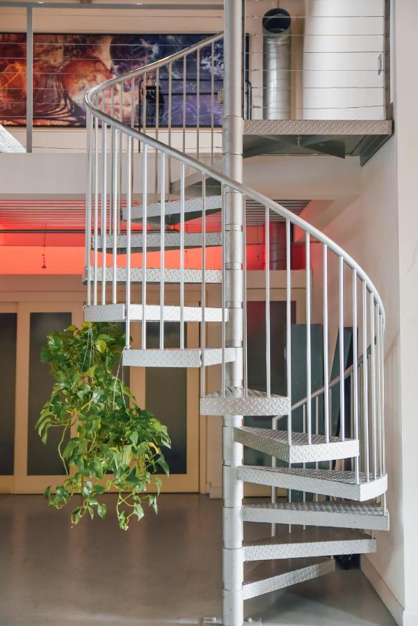 Downtown La 2 Story Artist Loft With Views Los Angeles
