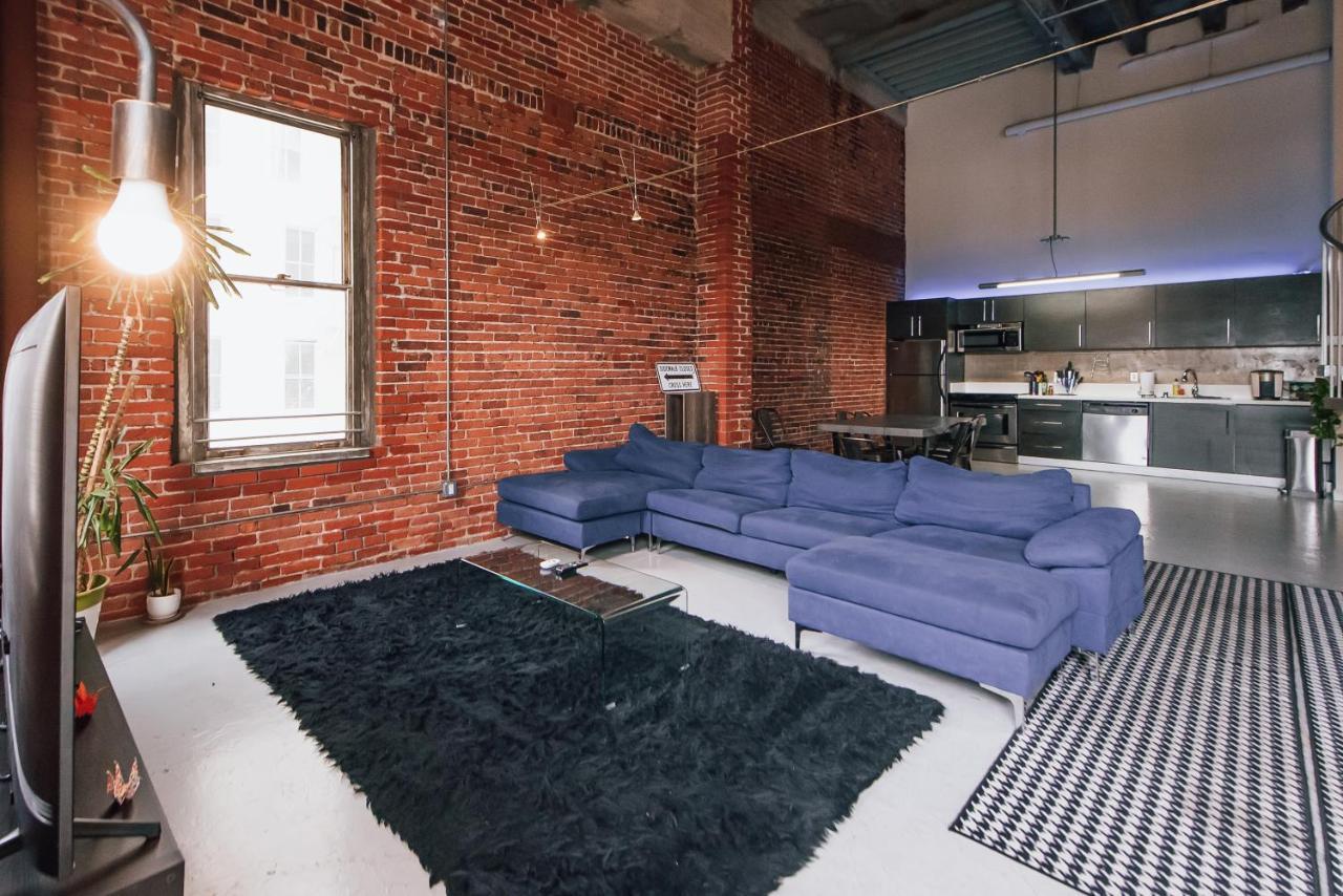 Downtown La 2 Story Artist Loft With Views * Los Angeles