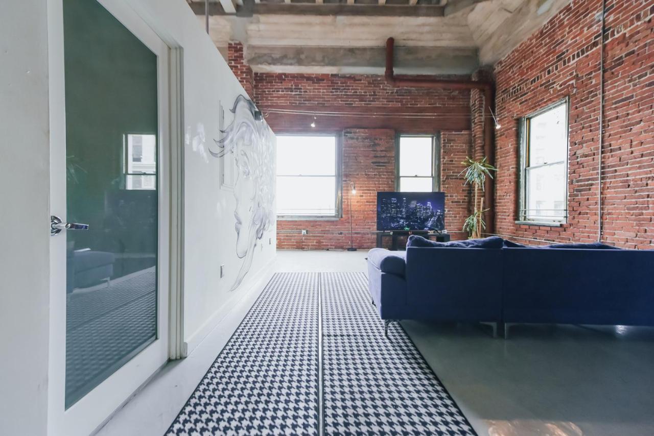 Downtown La 2 Story Artist Loft With Views * Los Angeles