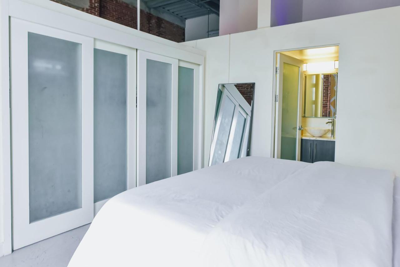 Downtown La 2 Story Artist Loft With Views Apartment Los Angeles