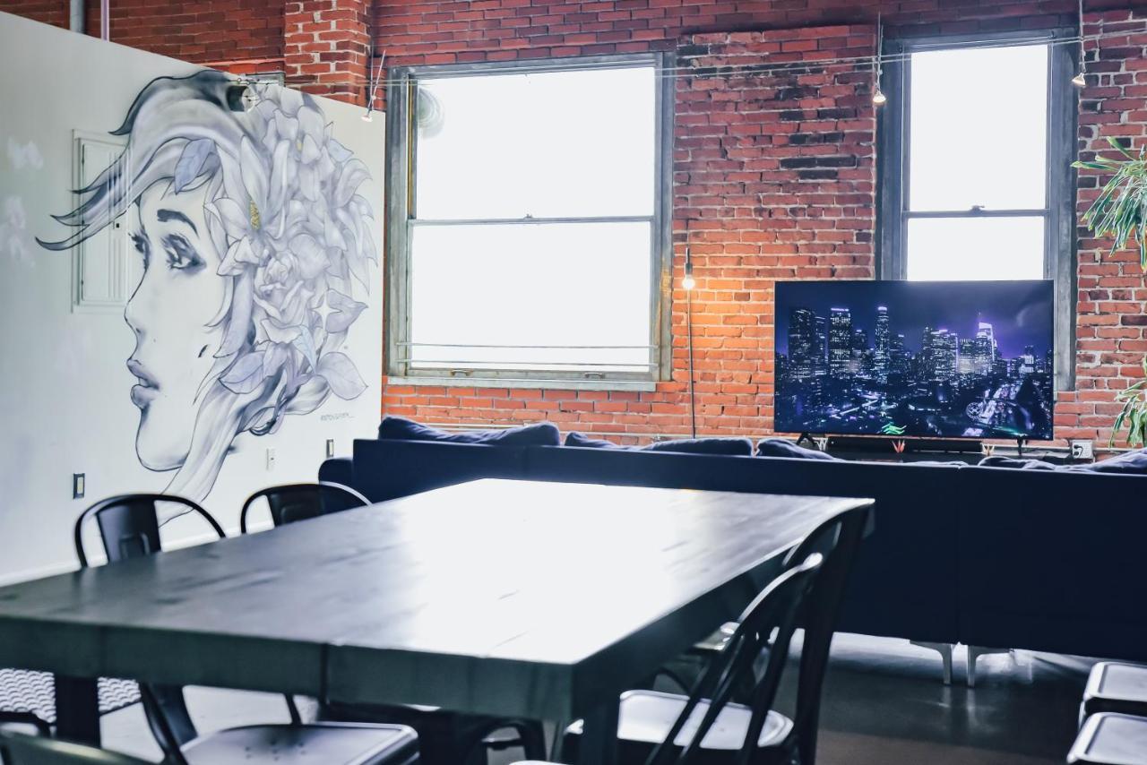 Downtown La 2 Story Artist Loft With Views