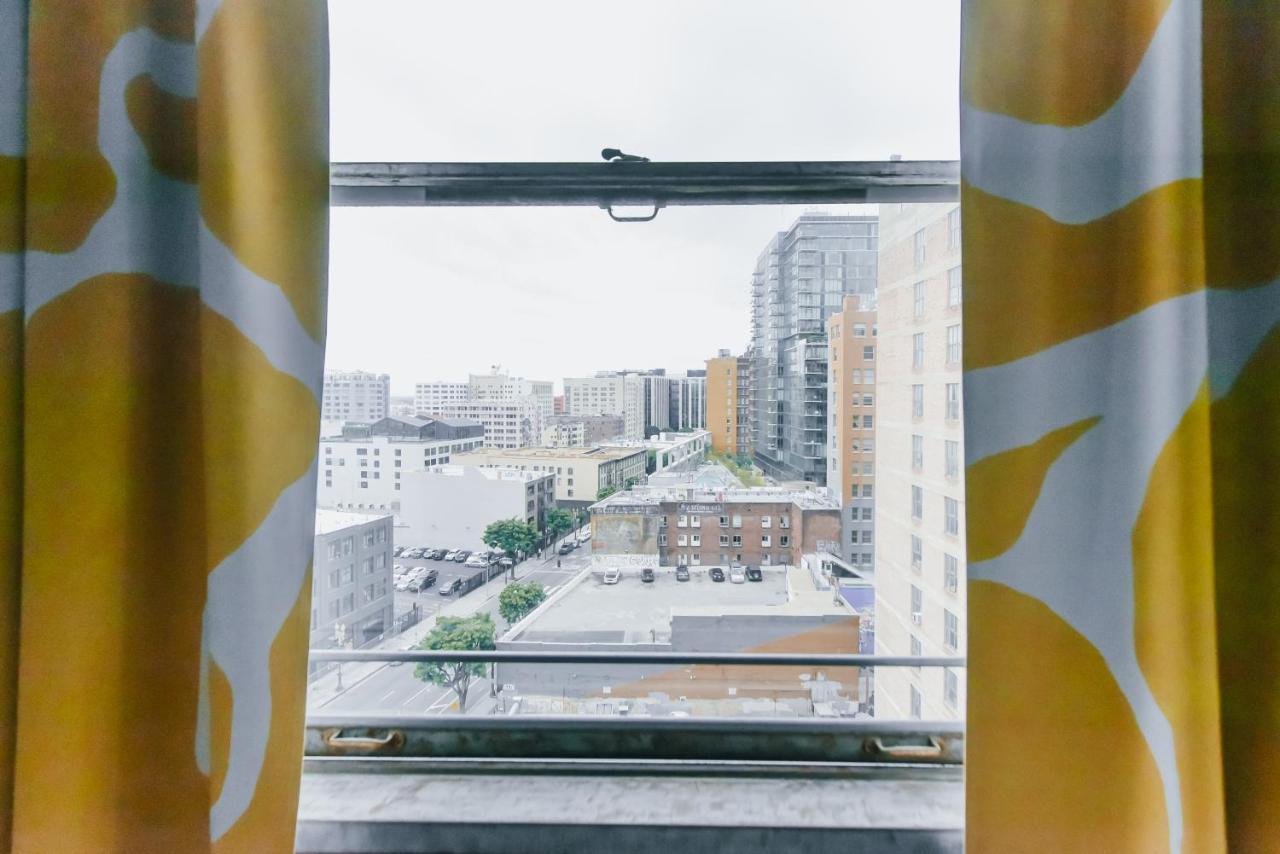 Downtown La 2 Story Artist Loft With Views *