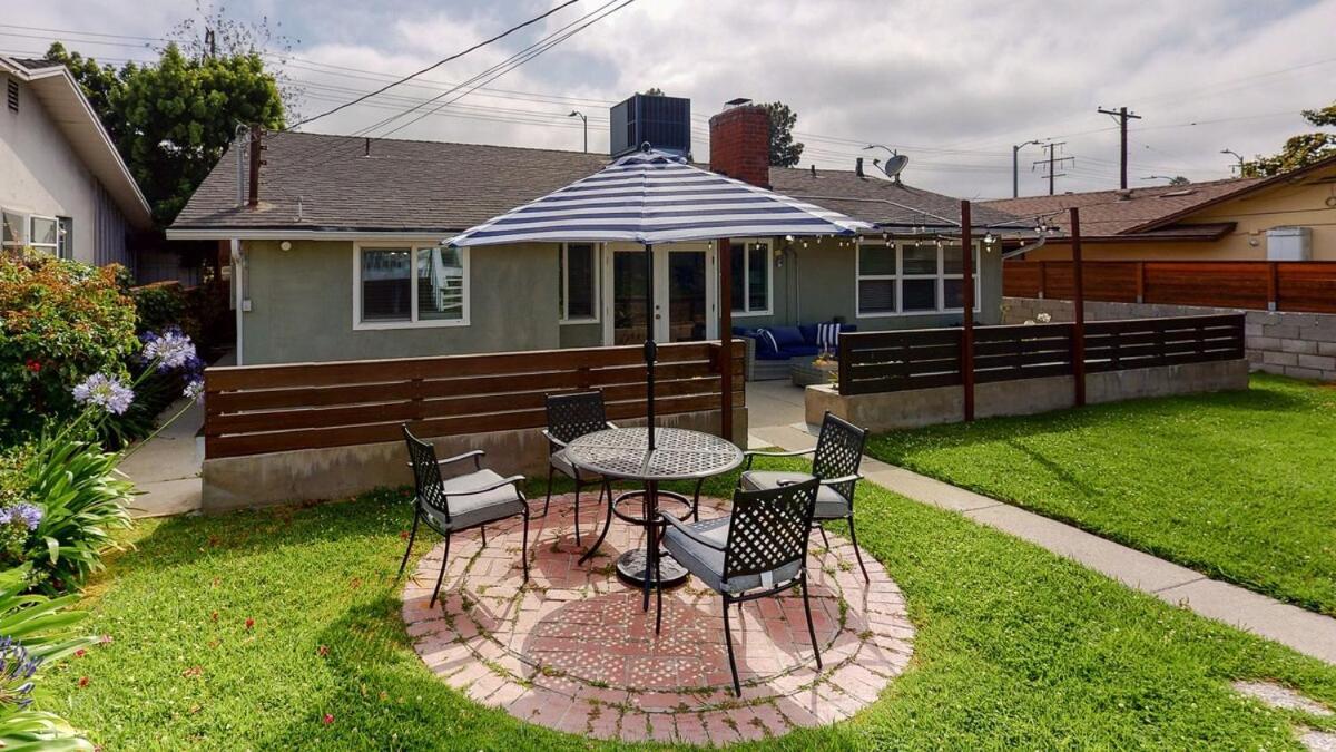 Luxury La Home-cheviot Hills -lovely Yard Holiday home Los Angeles