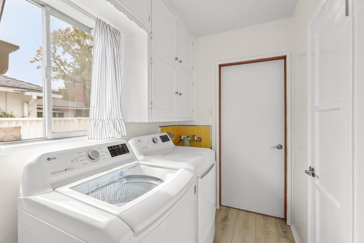 Dazzling Westside 4 Bedroom Home-minutes To The * Los Angeles